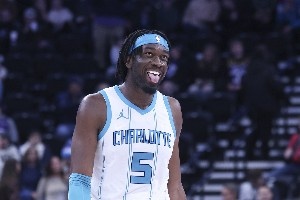 华体会官方资源-盘点|今夏交易市场Top10球员：KD小萨吹杨领衔 火箭小贾&amp;黄蜂马威