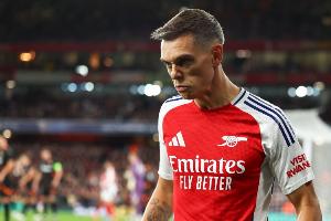 华体会官方资源-特罗萨德：两度领先的情况本应好好防守 每个人都准备好对阵巴黎