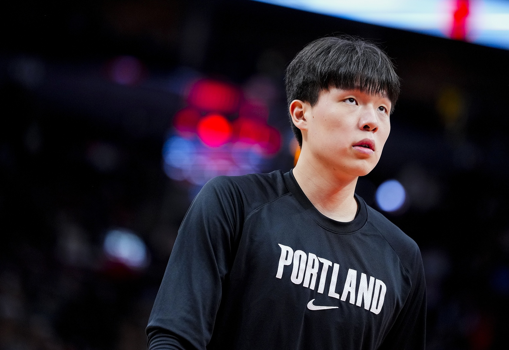 华体会体育直播-解说：尼克斯太能抢了 这比赛强度真让杨瀚森上可能情况会很被动