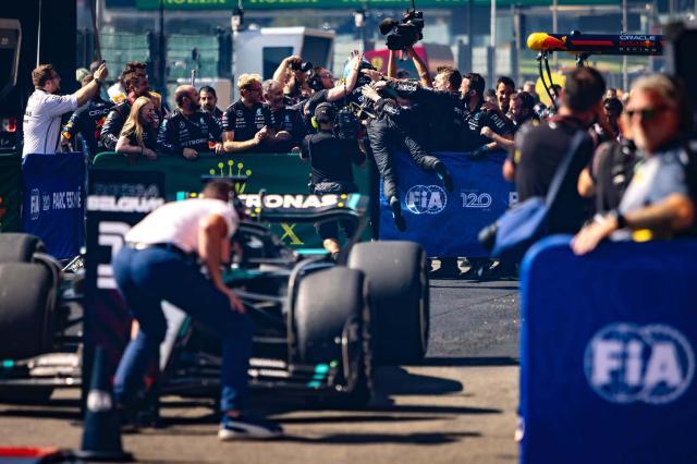 华体会官方资源-梅赛德斯成也一停，败也一停