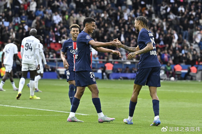 华体会官方资源-法甲-巴黎VS里尔：三冠王之后，大巴黎三线全崩？|巴黎圣日耳曼|法国杯|世界足球先生|欧冠冠军|法甲赛事_新浪体育_新浪新闻